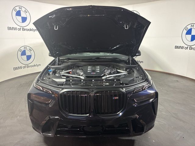 2026 BMW X7 M60i