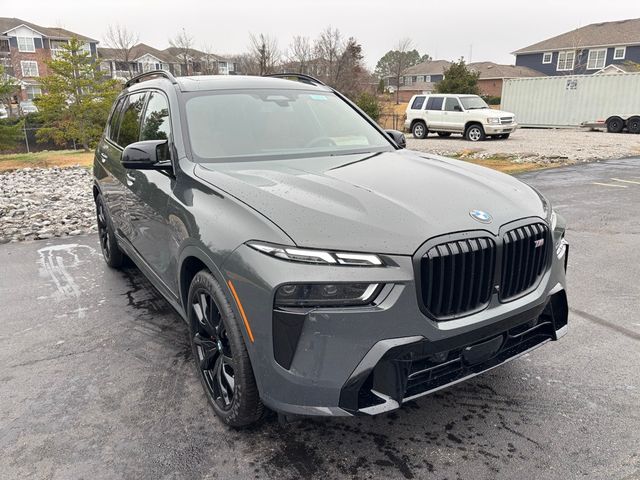 2026 BMW X7 M60i