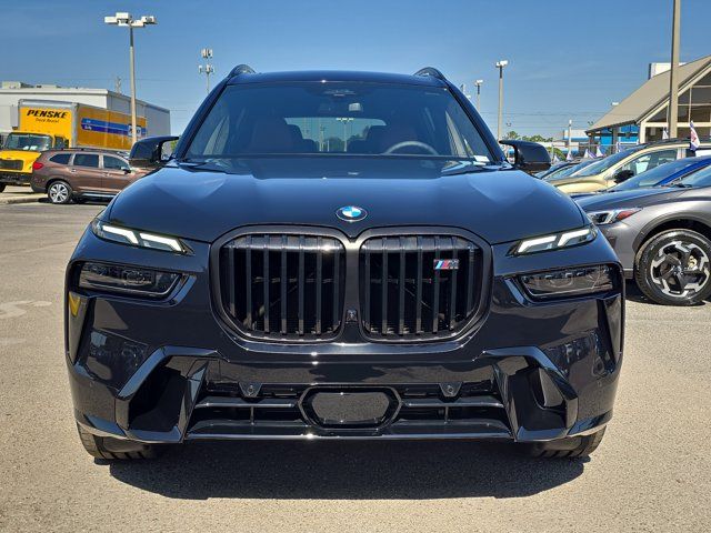 2026 BMW X7 M60i