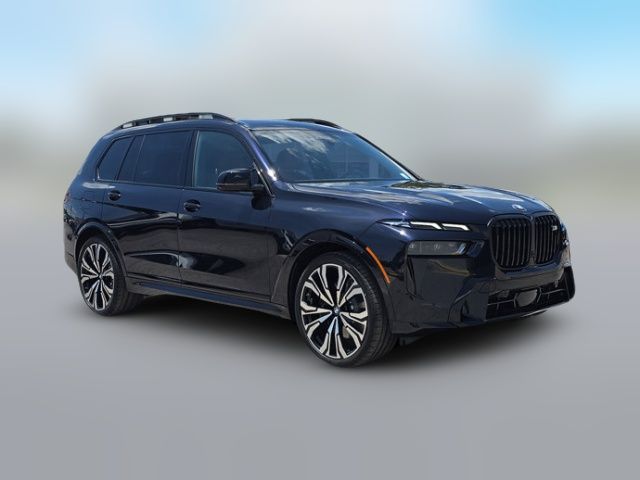 2026 BMW X7 M60i