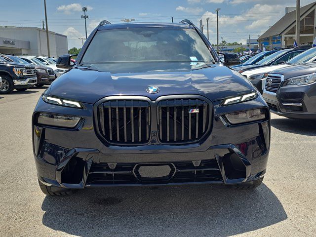 2026 BMW X7 M60i