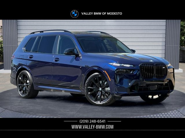 2026 BMW X7 M60i