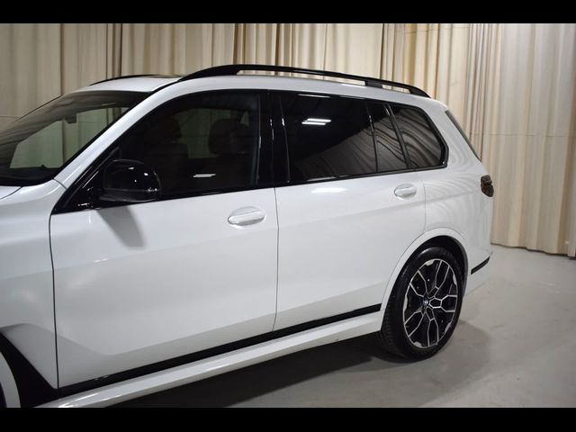 2026 BMW X7 M60i