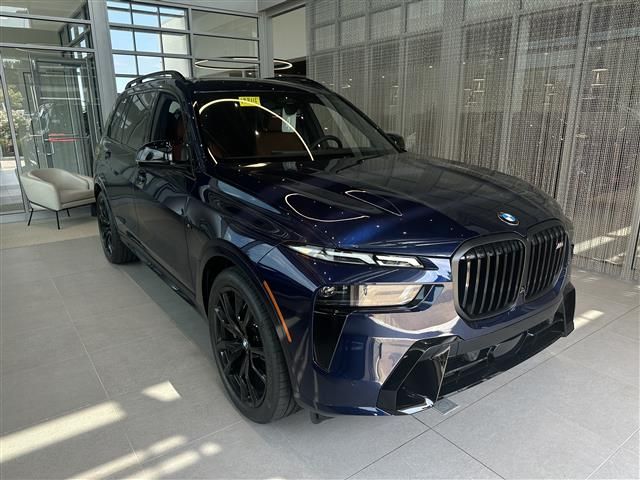 2026 BMW X7 M60i