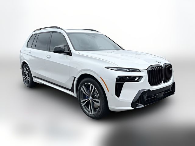 2026 BMW X7 M60i