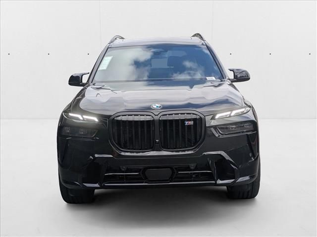 2026 BMW X7 M60i