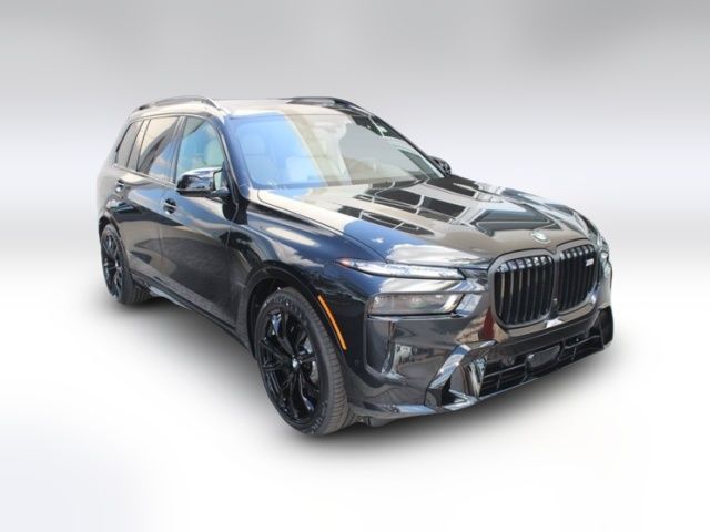 2026 BMW X7 M60i
