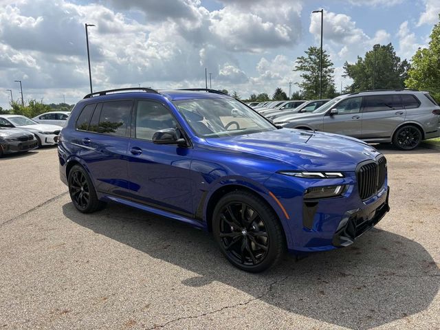 2026 BMW X7 M60i