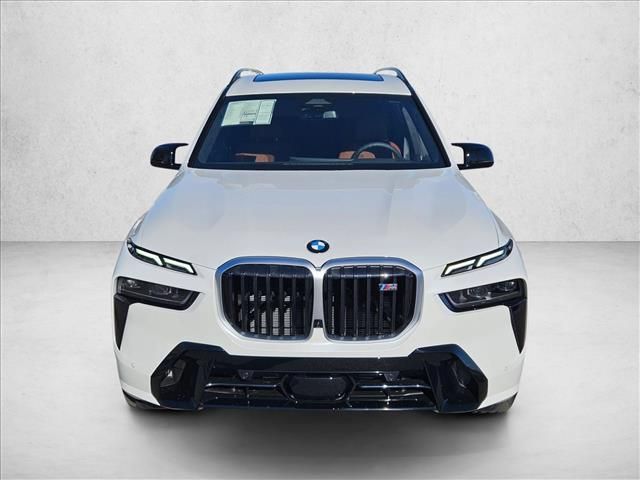 2026 BMW X7 M60i