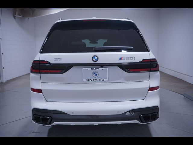 2026 BMW X7 M60i