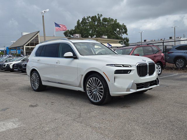 2026 BMW X7 xDrive40i