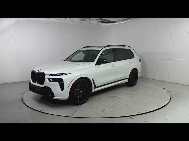 2026 BMW X7 M60i