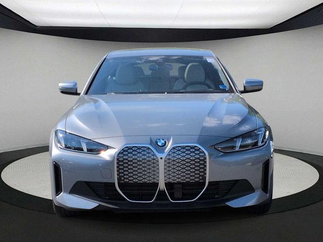 2026 BMW i4 xDrive40