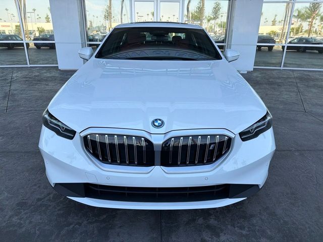 2026 BMW i5 eDrive40