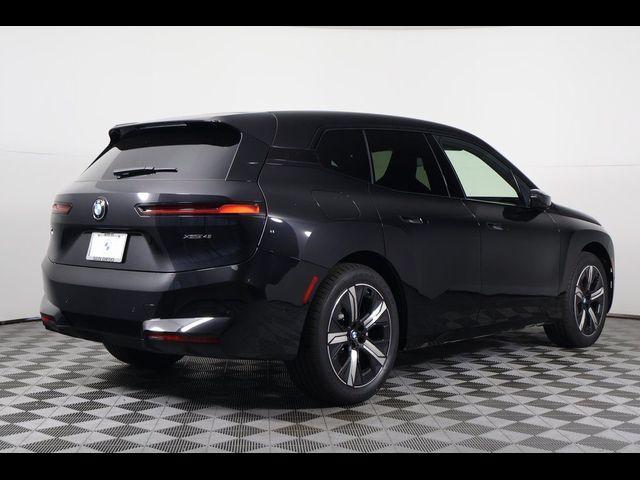 2026 BMW iX xDrive45