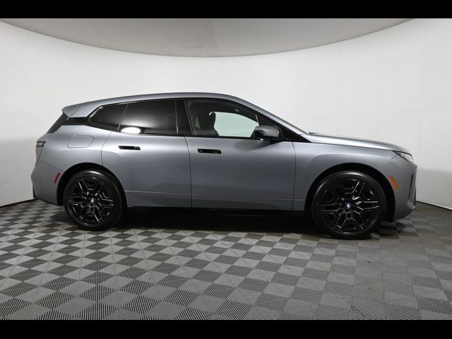 2026 BMW iX xDrive45