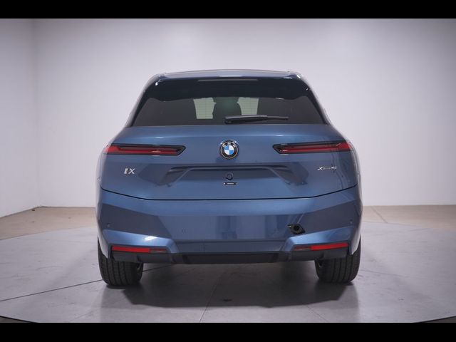 2026 BMW iX xDrive45