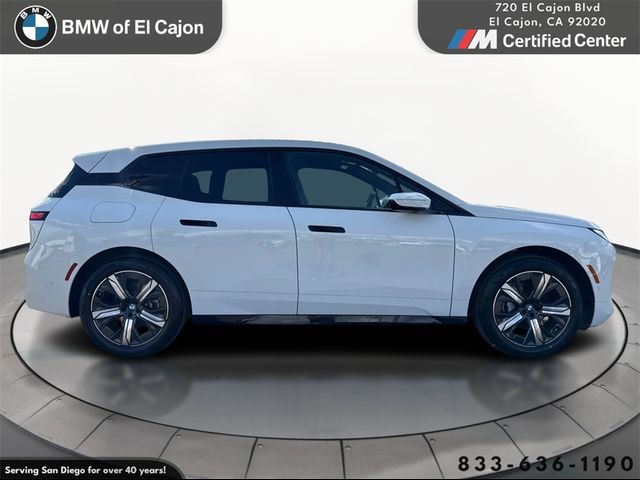 2026 BMW iX xDrive45