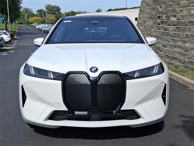 2026 BMW iX xDrive60