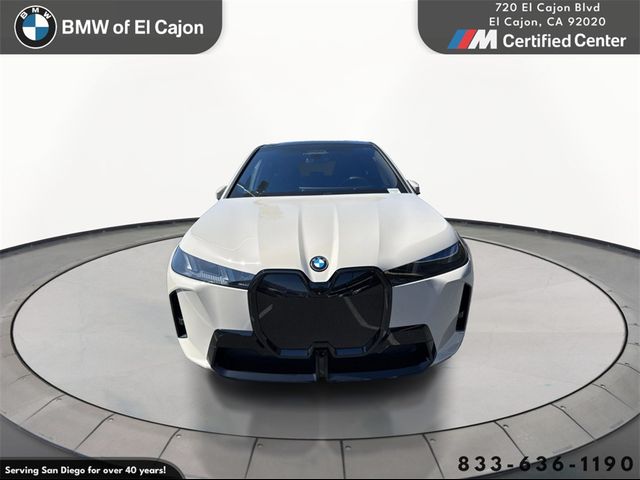 2026 BMW iX xDrive60