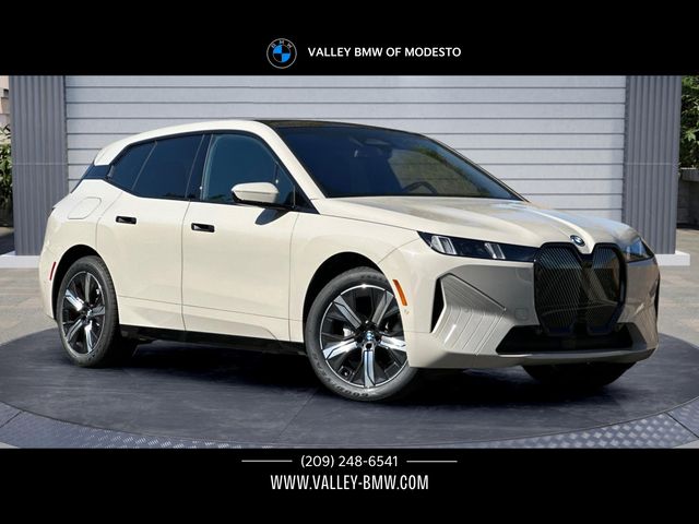 2026 BMW iX xDrive60