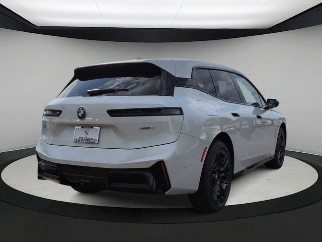 2026 BMW iX xDrive45