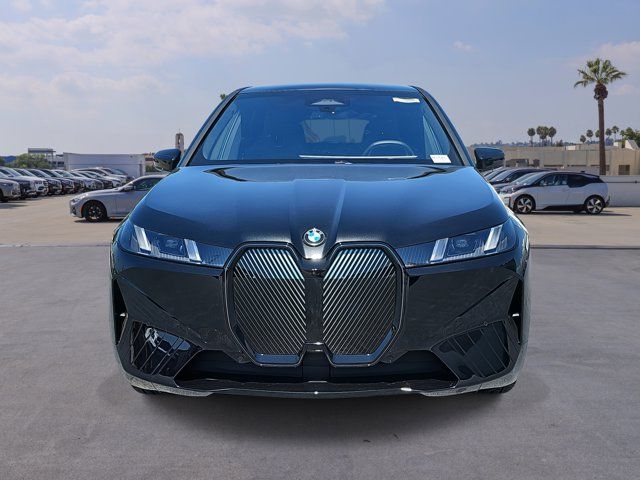 2026 BMW iX xDrive45