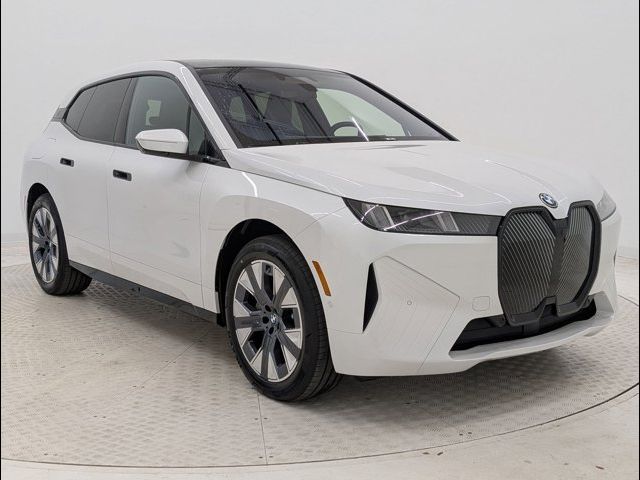 2026 BMW iX xDrive45