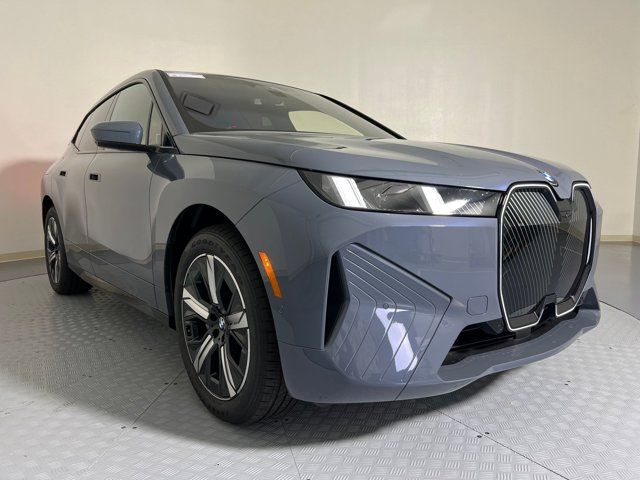 2026 BMW iX xDrive45