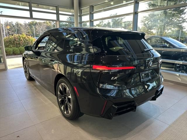 2026 BMW iX xDrive45