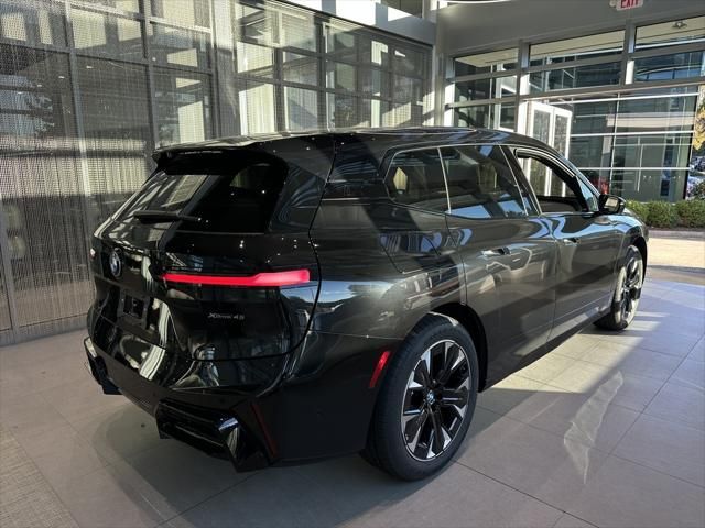 2026 BMW iX xDrive45