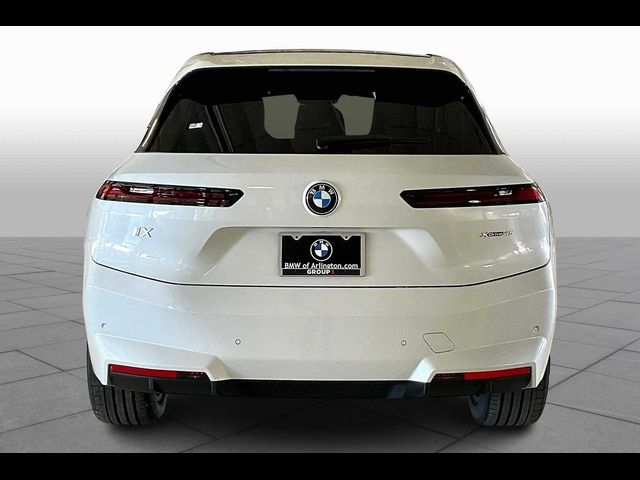 2026 BMW iX xDrive45