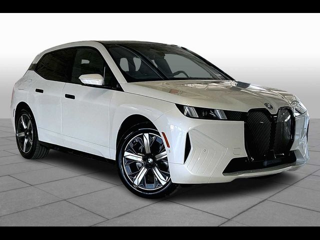 2026 BMW iX xDrive45