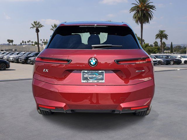 2026 BMW iX xDrive45