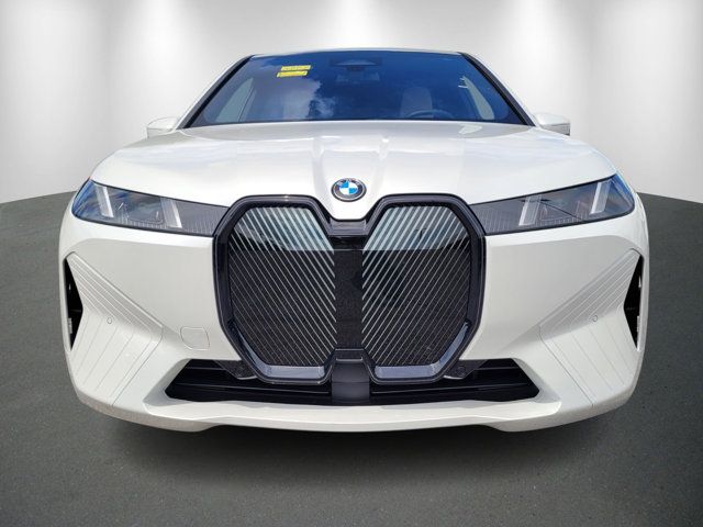 2026 BMW iX xDrive45