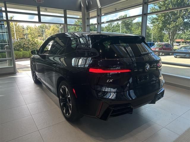 2026 BMW iX xDrive60