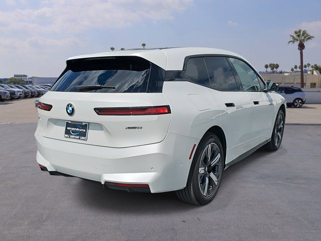 2026 BMW iX xDrive60