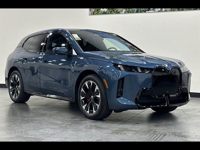 2026 BMW iX xDrive60