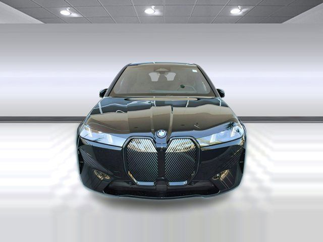 2026 BMW iX xDrive60
