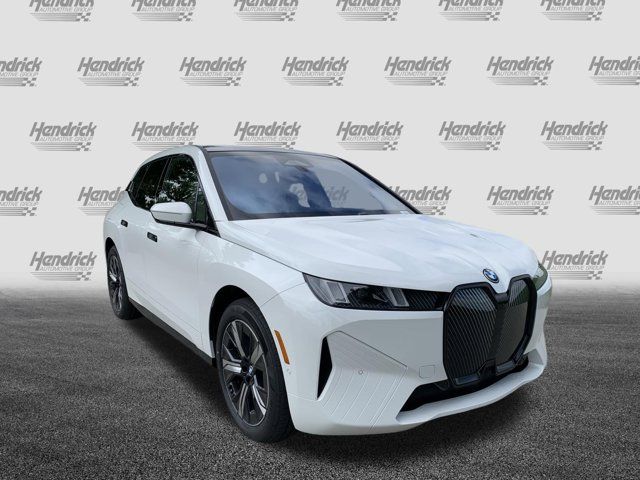 2026 BMW iX xDrive60