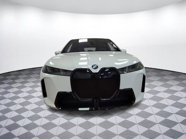2026 BMW iX xDrive60