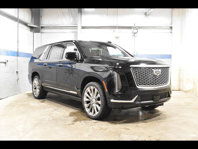 2026 Cadillac Escalade ESV 4WD Luxury