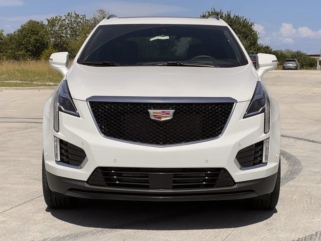 2026 Cadillac XT5 Sport