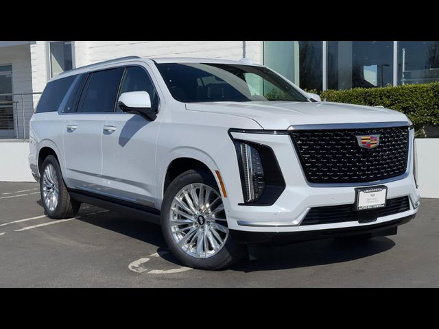 2026 Cadillac Escalade ESV 4WD Luxury