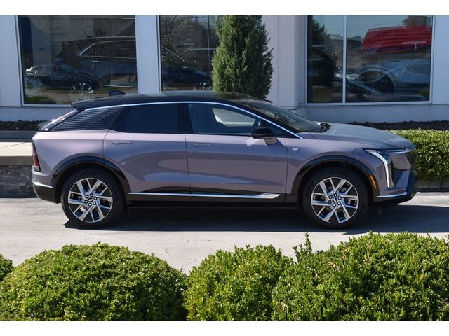 2026 Cadillac OPTIQ Luxury