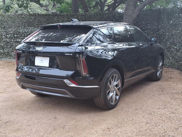 2026 Cadillac OPTIQ Luxury