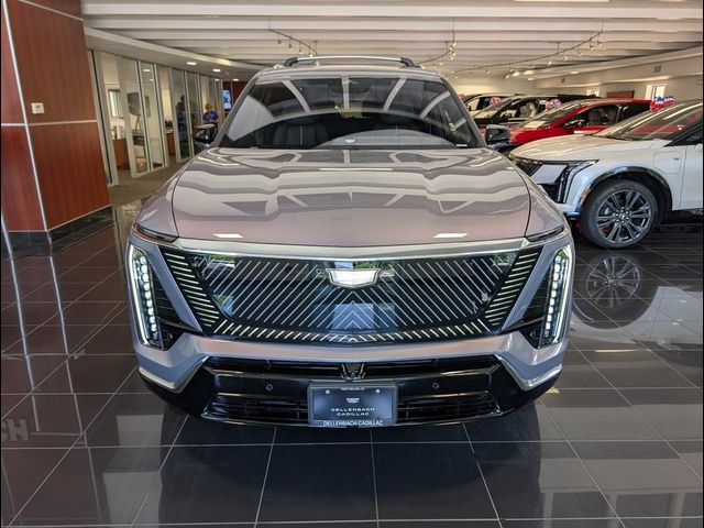 2026 Cadillac VISTIQ Luxury