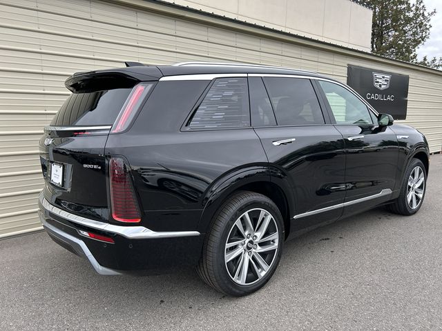 2026 Cadillac VISTIQ Luxury