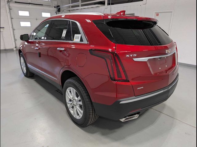 2026 Cadillac XT5 Luxury