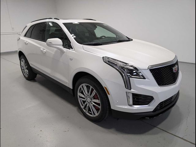 2026 Cadillac XT5 Sport